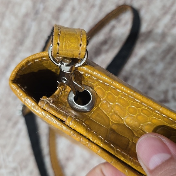 ✨️4/$20 Croc Embossed Small Genuine Leather Crossbody Bag, Removeable Strap - Picture 4 of 16